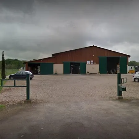 Vaste Proche Toulouse Dans Toulousaine 18eme Bed and breakfast 3*